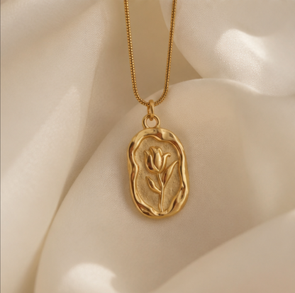 MN-00707-Golden-Tulip-Bloom-Necklace