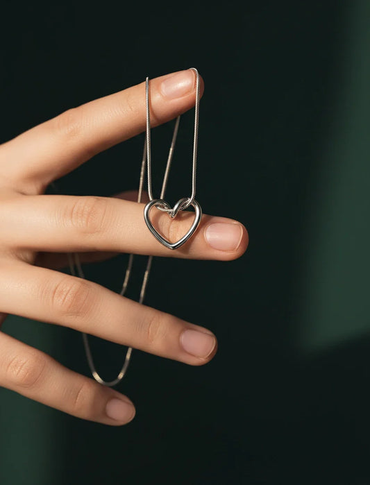 MN-00702 - Silver Heart - Necklace