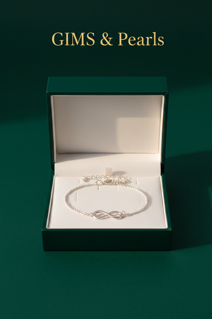 Infinity Bracelet - Gift Box Emerald