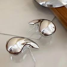 MN-00902 - Foiled Silver Drop - Earring
